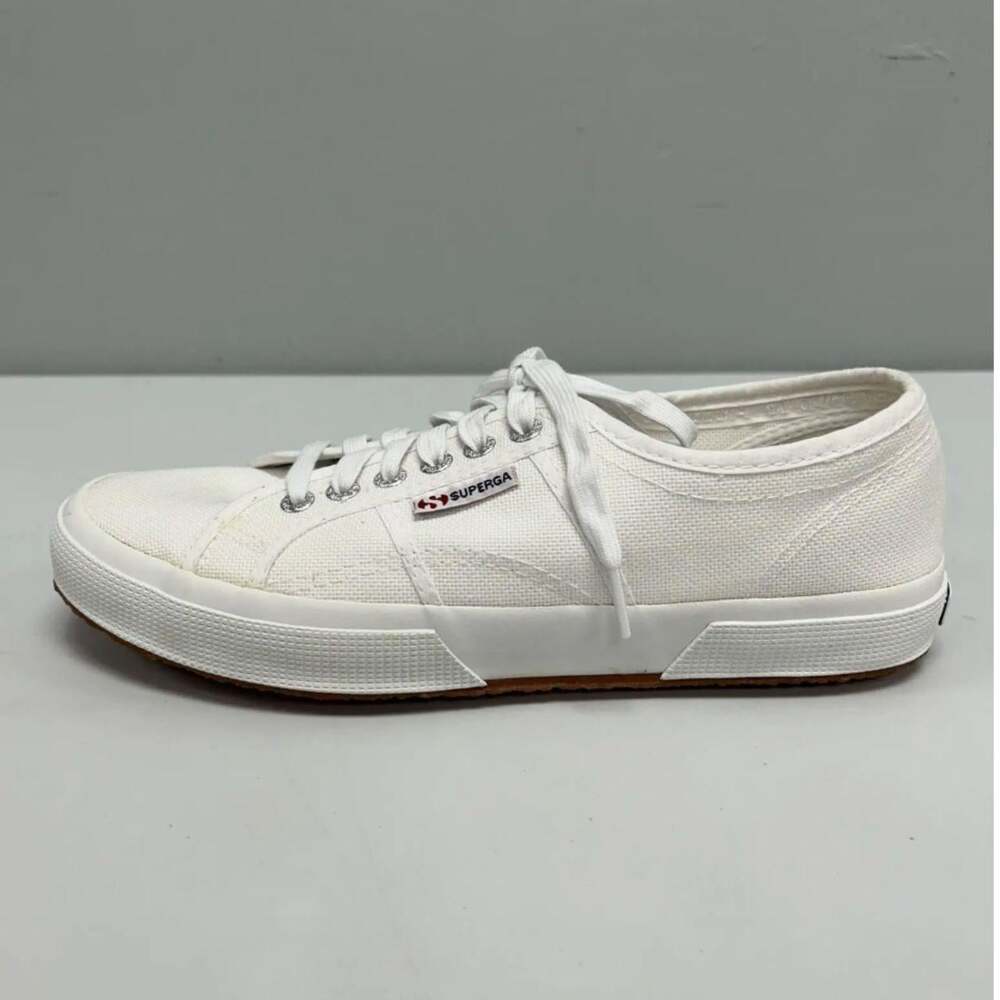 Golden Goose Women's White Trainers